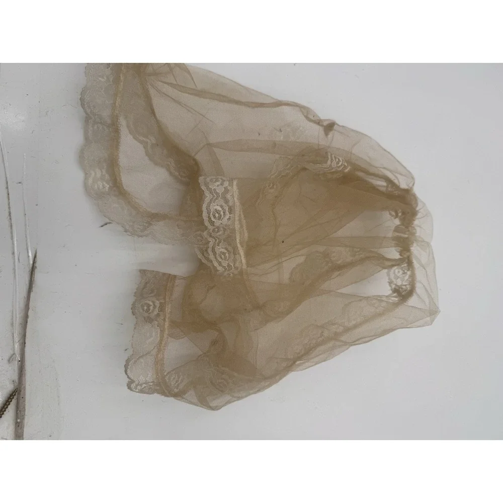 Barbie Doll Wedding Bridal Veil with Lace  Vintage Doll Accessory‎ *STAINS 70s